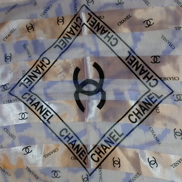 VTG Chanel pink scarf - Picture 2 of 5